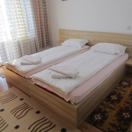 Pensiunea Alpina Casi&Spa Păltiniş Camera foto