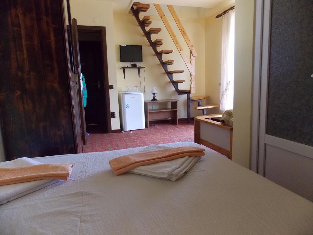 Pensiunea Alpina Casi&Spa Păltiniş Esterno foto