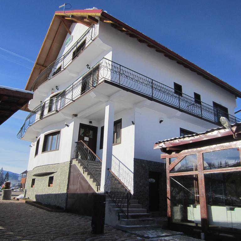 Pensiunea Alpina Casi&Spa Păltiniş Esterno foto