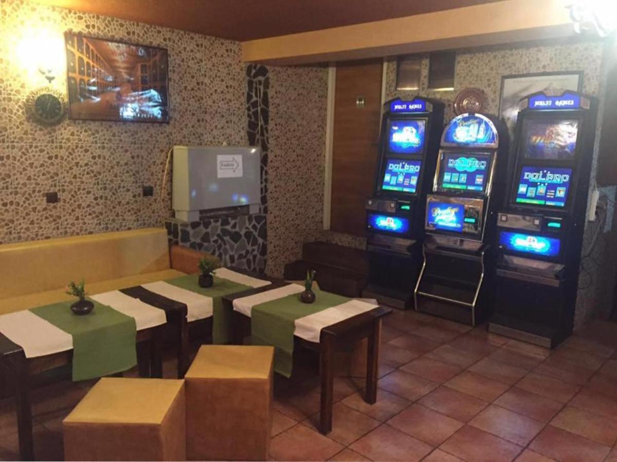 Pensiunea Alpina Casi&Spa Păltiniş Esterno foto